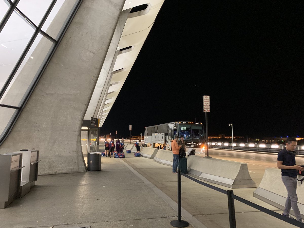wreynalds's tweet image. Hope @ukcontingent @Unit25WSJ enjoy the final part of their @2019_wsj as they depart @Dulles_Airport for Canada! #uk24wsj ✈️ 🇨🇦