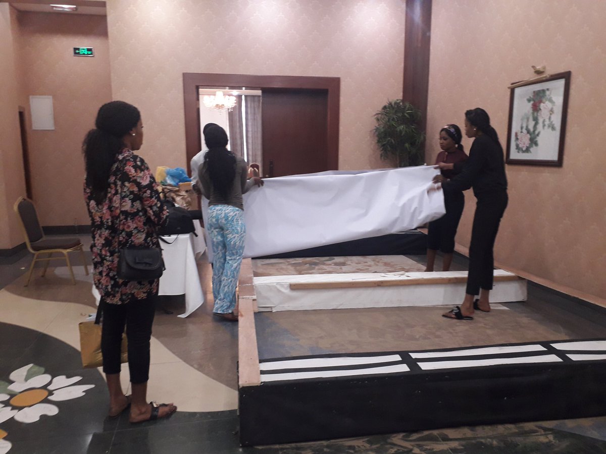 Mosopemi's tweet photo. Even when the hall is empty & everyone else is gone.....our job is not done until it is all over! #CareerSuccessStories
#modesevenevents
#hardworkpays
#bannerdown
#clearingup
#carpetoff
#teamwork
#hostesses https://t.co/AygXbTnEMQ
