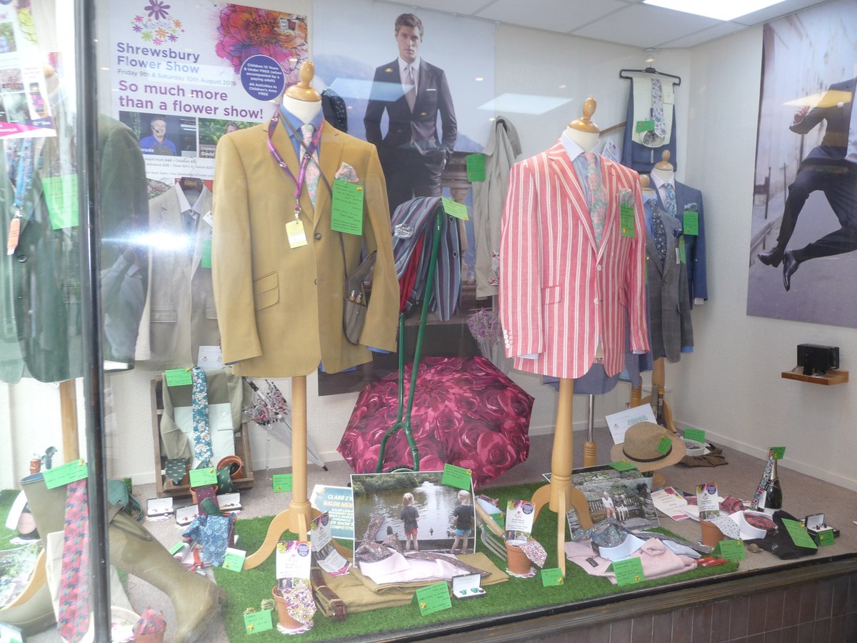 HalonMenswear's tweet photo. #mondaythoughts we are keeping our fingers X we retain the trophy for the best window display in #Shrewsbury for the @ShrewsFlowerShw 🤞 if you are passing, please pause and take a look at our display 🕴️ https://t.co/rxHzgywwvY
