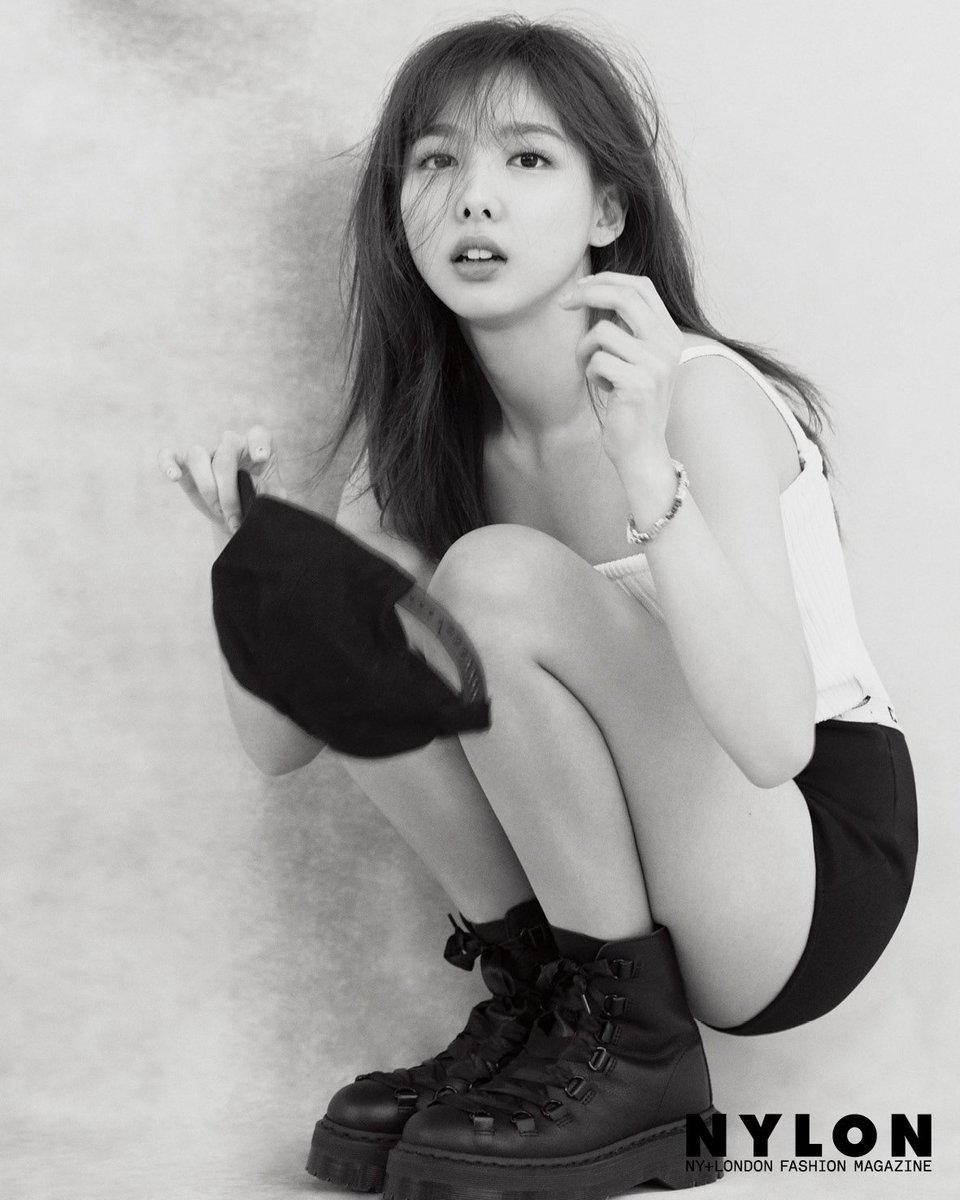 NAYEON THAILAND♡ tweet media