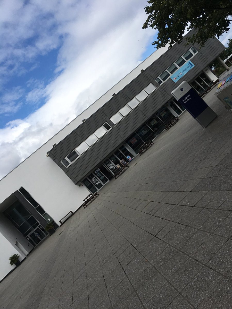 physio_gill's tweet photo. A wee lunchtime wander around campus (inbetween the ☔️ 🌧) to up the activity levels #AHPsActive #activephysio #loveactivity #WeActiveChallenge2019 https://t.co/hPHS3uxOWF