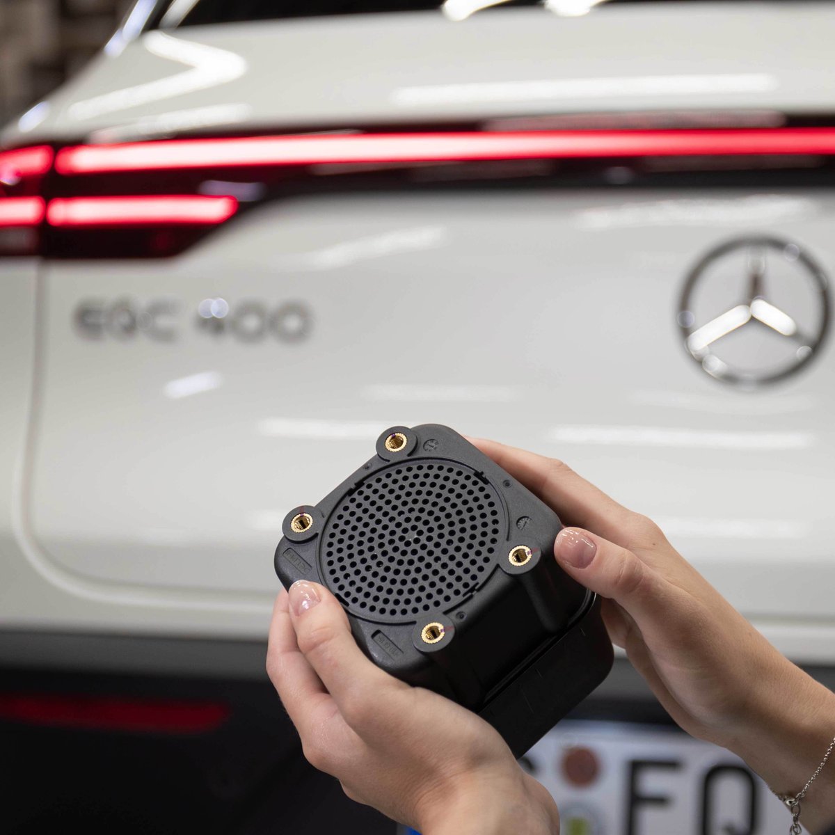 Mercedes-Benz tweet media