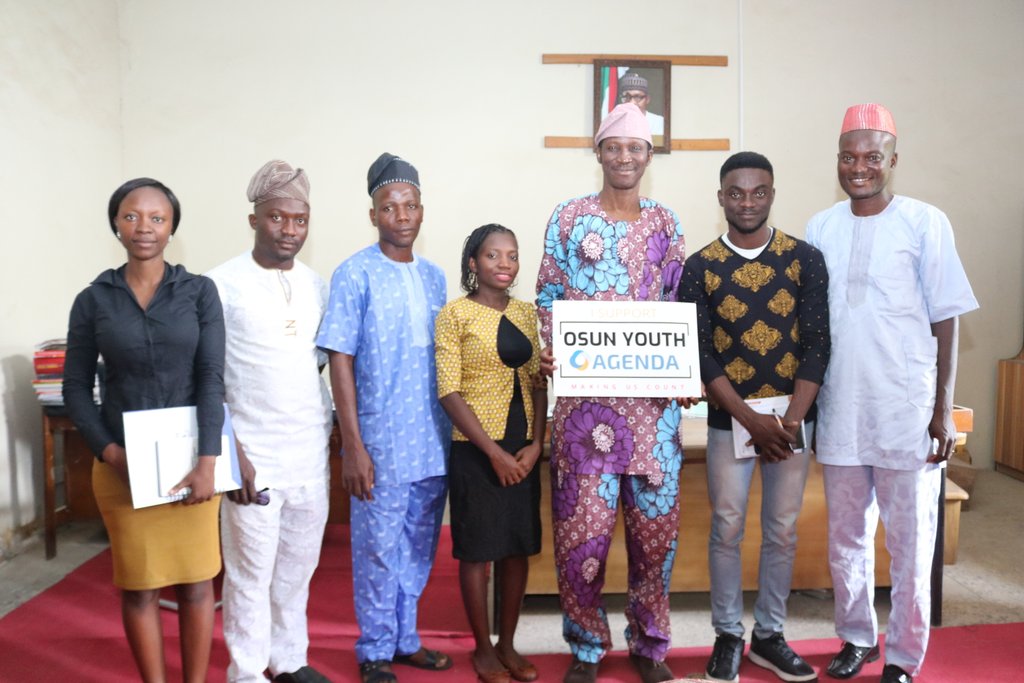 KDI_ng's tweet image. Last Friday, the #OsunYouthAgenda Team was with the Coordinating Director, Ministry of Agriculture in an advocacy meeting towards implementing #OYA recommendations on Agriculture.