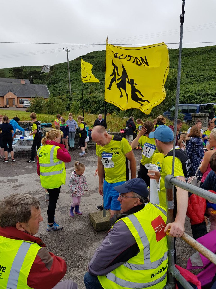 CorkSports's tweet photo. @oileanchleire 5k too place on Sat with over 70 participants despite poor weather conditions. Well done to all.
Next up in the @westcorkisland fun run series is the @InisUiDrisceoil 5k next Sat 🏃 
#activeislands #ActiveCork https://t.co/P5nx4I84Jn
