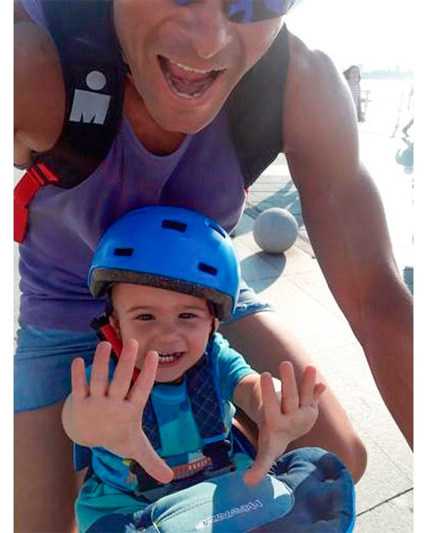 WeerideSpain's tweet photo. 🌊🌊🌊 #Agosto ya está aquí...
¿Quiénes vais a aprovechar las #vacaciones para salir en #bici y luego daros un chapuzón en la playa? 🏖
#WeeRideSpain #DelanteMolaMás https://t.co/hotDA4ZZt0