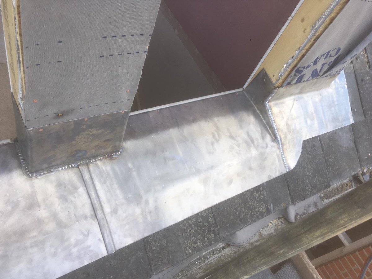 CreateRoom1's tweet image. Completing the Lead work on a project in Epping today. If you’re planning a loft conversion, why not get in touch with our helpful team today to discuss your project. 01277 363030 create-room.co.uk 
#loftconversion #mondaymotivation #homeimprovement #extension