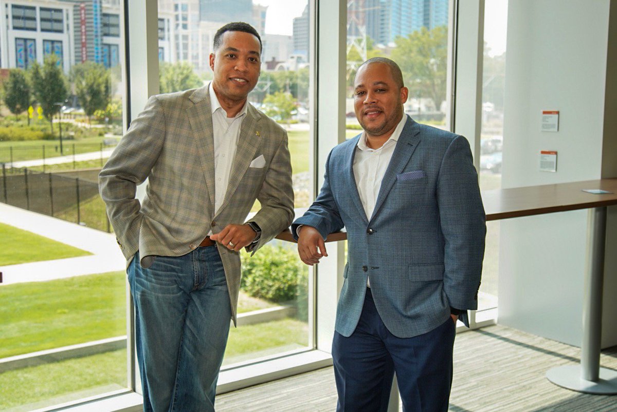 rodgarvin's tweet photo. Thanks to our sponsors, partners and participants for making #YPLeaderCon 2019 memorable and impactful!

Every speaker &amp; panelist contributed a valuable perspective that will equip those who attended to effectively navigate their “career jungle gym” and elevate their leadership. https://t.co/F3lmzvG2mN