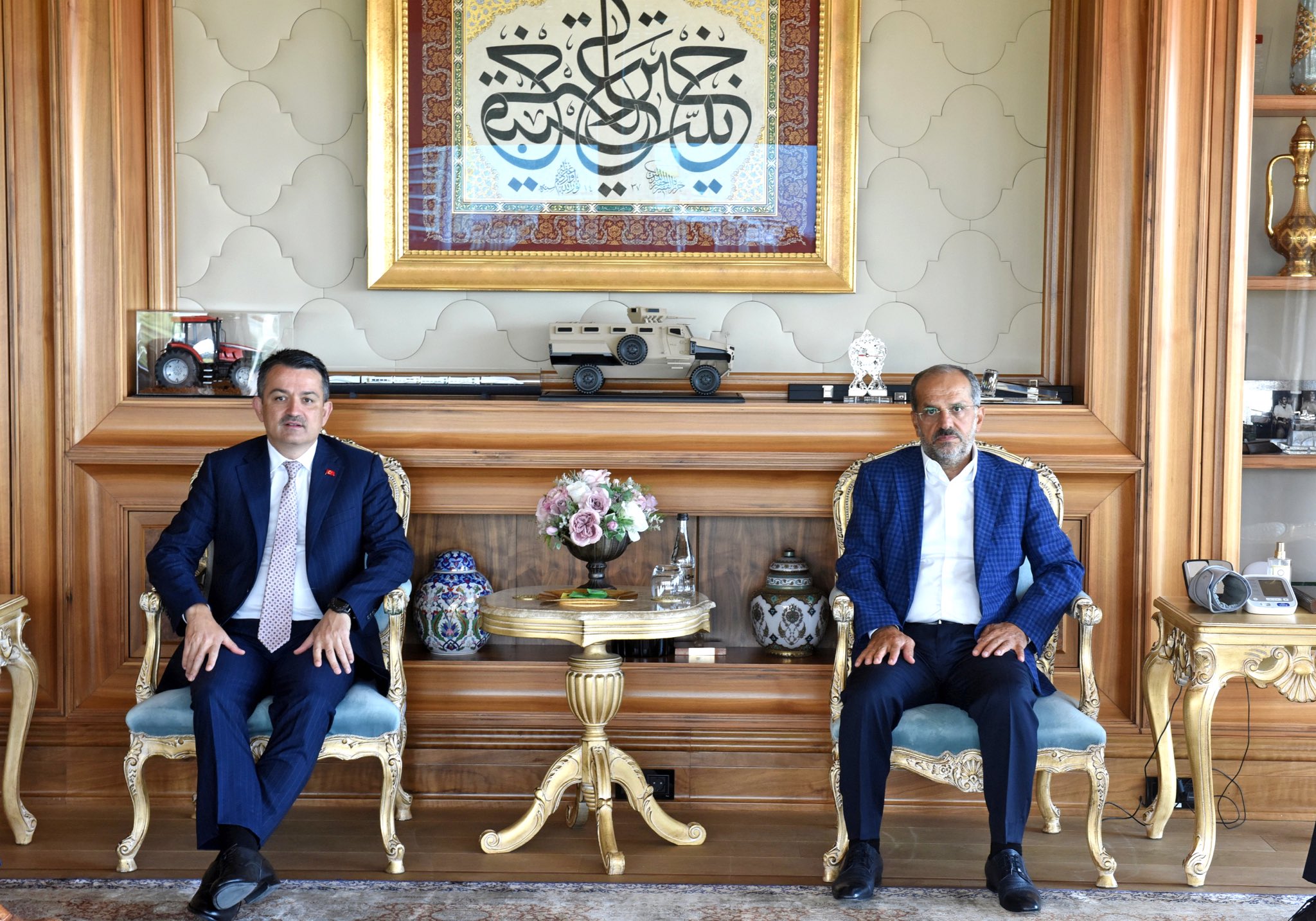 dr bekir pakdemirli on twitter albayrak holding yonetim kurulu uyeleri sn nuri albayrak sn kazim albayrak ve yenisafak genel yayin yonetmeni sn ibrahim karagul ile bir araya geldik https t co oi8ifphwux twitter dr bekir pakdemirli on twitter albayrak holding yonetim kurulu uyeleri sn nuri albayrak sn kazim albayrak ve yenisafak genel yayin yonetmeni sn ibrahim karagul ile bir araya geldik https t co oi8ifphwux twitter
