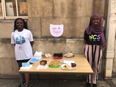 Young_Bristol's tweet photo. Congratulations to Wave 2 for completing our @NCS Programme 👏

In their third week the groups supported @CHSW, @aboveandbeyond1, @PennyBrohnUK, @otrbristol, @thegrandappeal and @stpetershospice, raising over £800! A HUGE well done!

See you at Graduation!! 🎓🎉 https://t.co/2MaF96lSOE