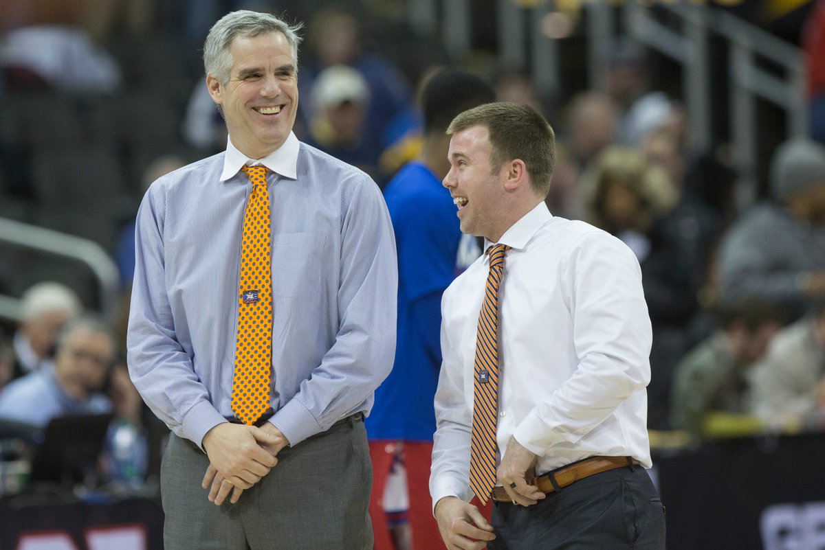 Attention OKC Cowboys, join <a href="/ScottSutton1970/">Scott Sutton</a> &amp; <a href="/CoachGundy/">Mike Gundy</a>  tonight at <a href="/theJonesOKC/">The Jones Assembly</a> for A Night With OSU. #letswork #gopokes

🎟 bit.ly/2ZHxc3b