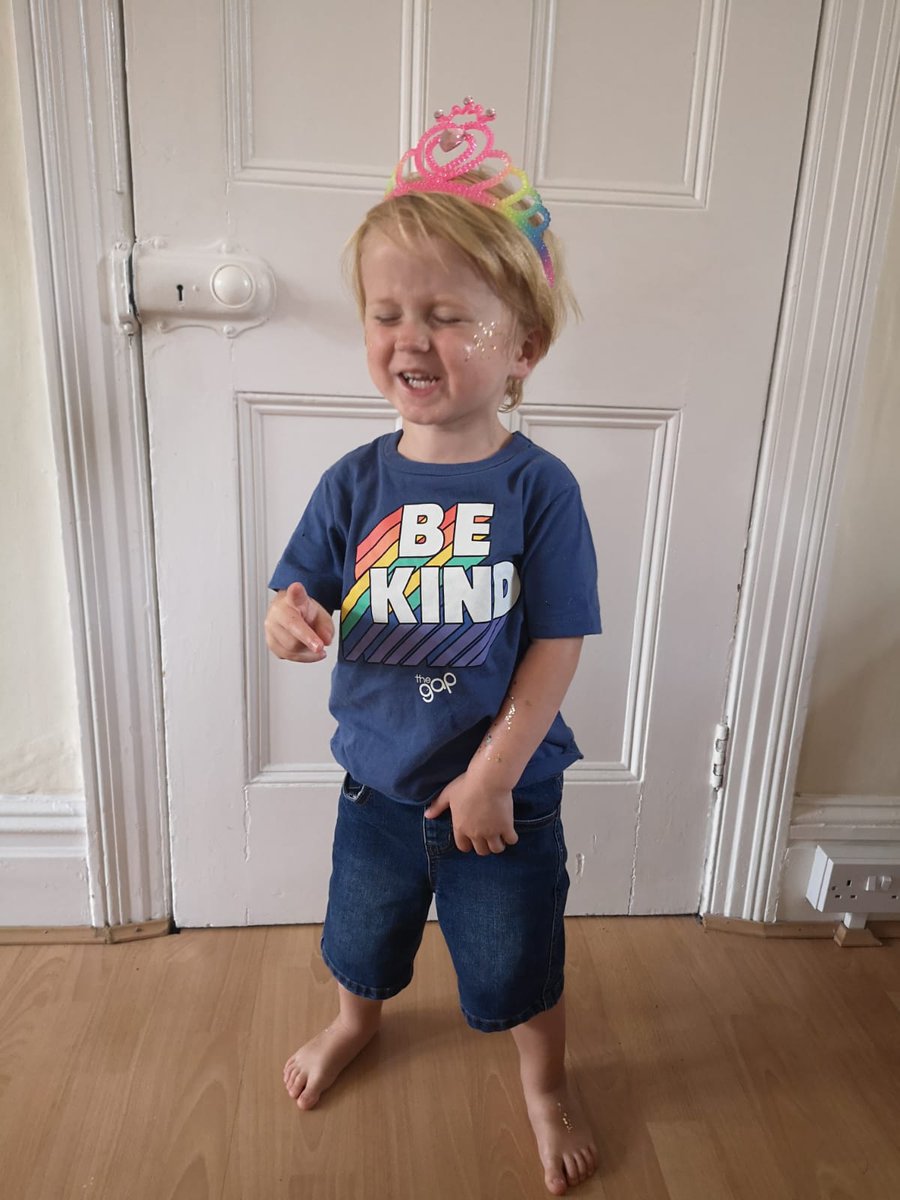 IsabelBKnight's tweet image. Still buzzing from the  #happiness at #BrightonPride2019. I think we were all in need of seeing the best side of humans...&amp;amp; that's exactly what we got ♥️🏳️‍🌈