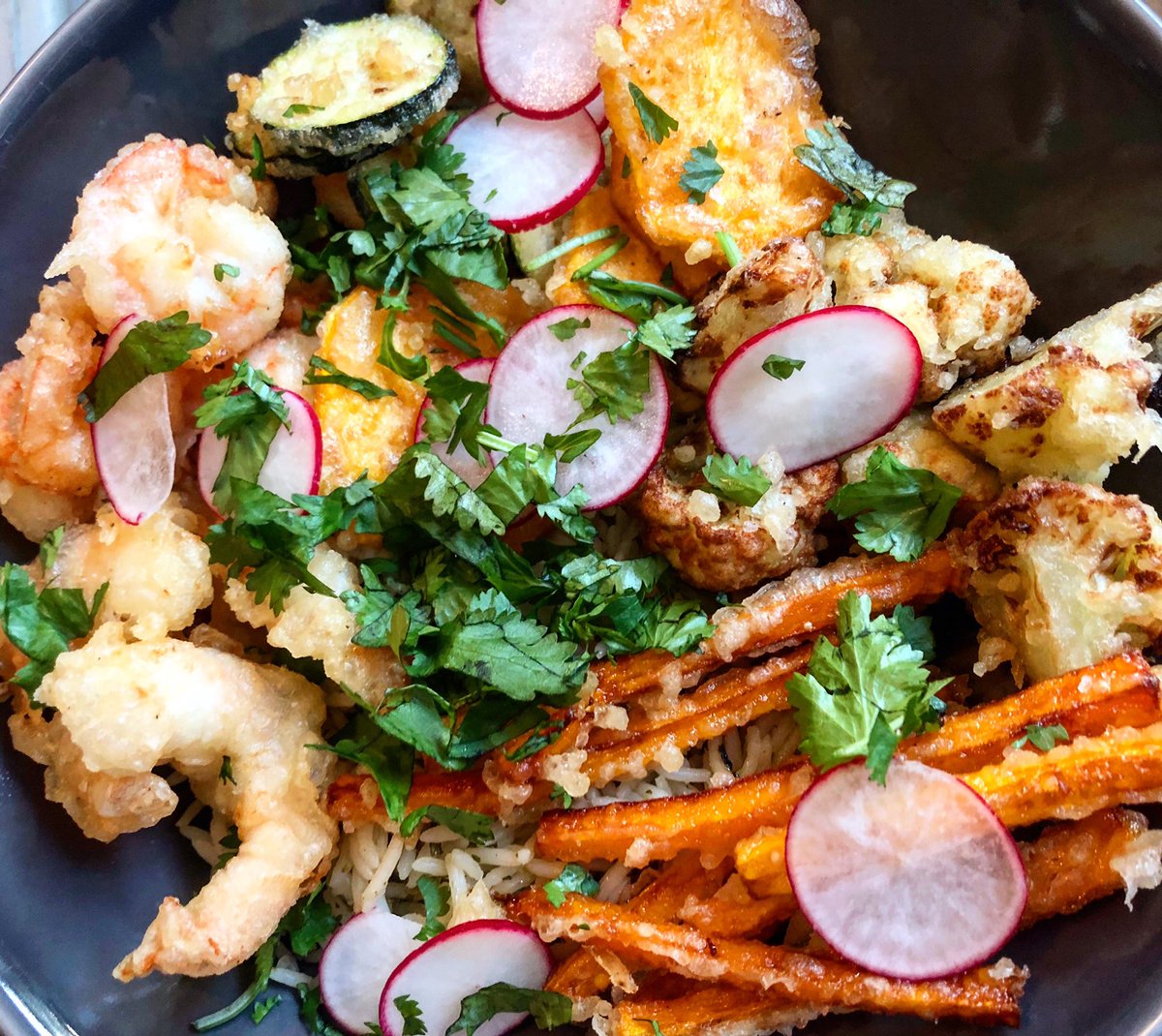 Homemade King Prawn &amp; Vegetable Tempura Rice Bowl inspired by the amazing Bunbox on <a href="/norwich_market/">Norwich Market</a> -  YUM YUM YUM 🥬🌶🍚 #inspiration #delicious #Norwich