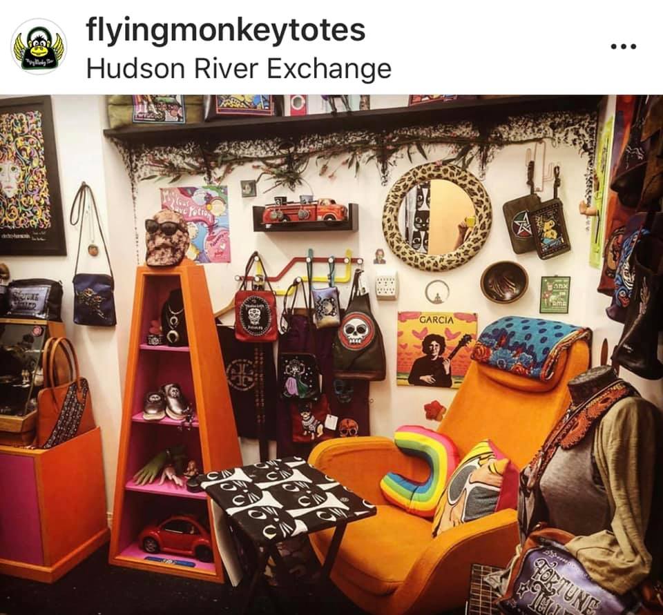 IDEASMYTH's tweet photo. If you're ever in Hudson, NY, be sure to check out Flying Monkey Totes' fun and quirky open studio at the Hudson River Exchange! https://t.co/XqPzgBZErf