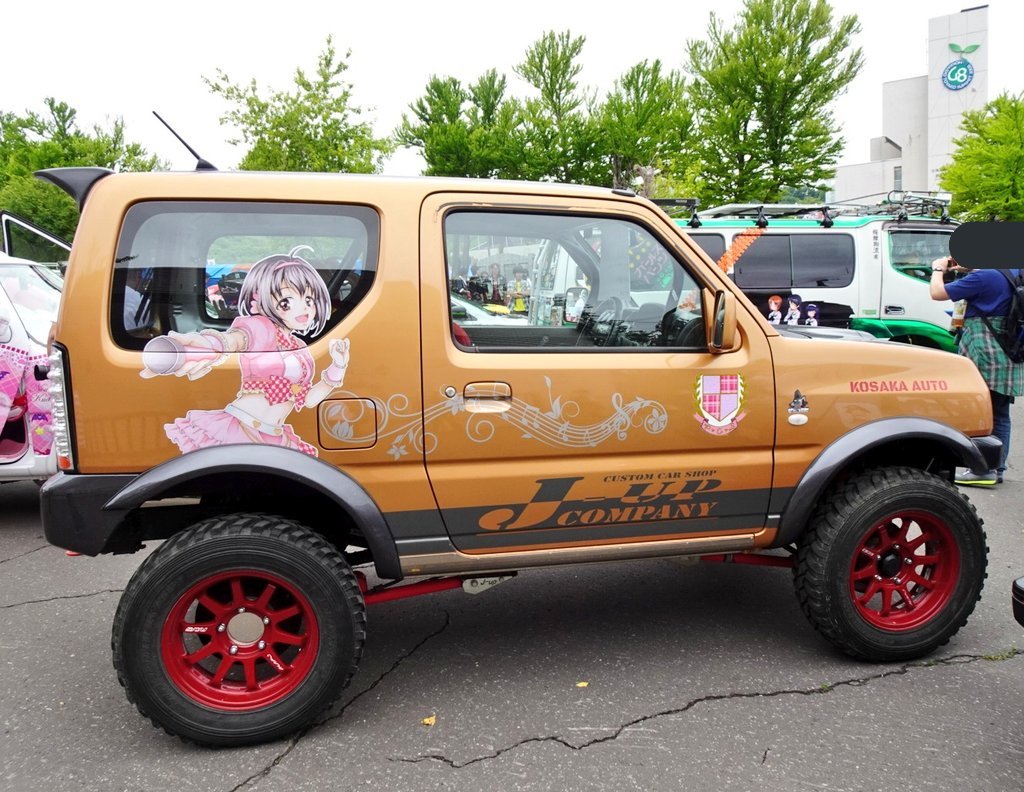 hamaxgoon's tweet photo. JB34のジムニー、もう一台！
#TMAF2019 
#TMAF 
#TMAF痛車
#痛車
#ジムニー
#Jimny
#JB34 https://t.co/b6BoJ0BYEa