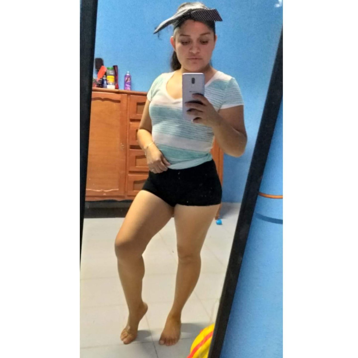 putiyucateca's tweet photo. Quien de mis primas te gusta mas.. 100% yucatecas y sobre todo calientes.. La que mas votos tenga subire su pack completo y video.. Den rt y no olviden seguirme..@putiyucateca https://t.co/QBw30fMtlt