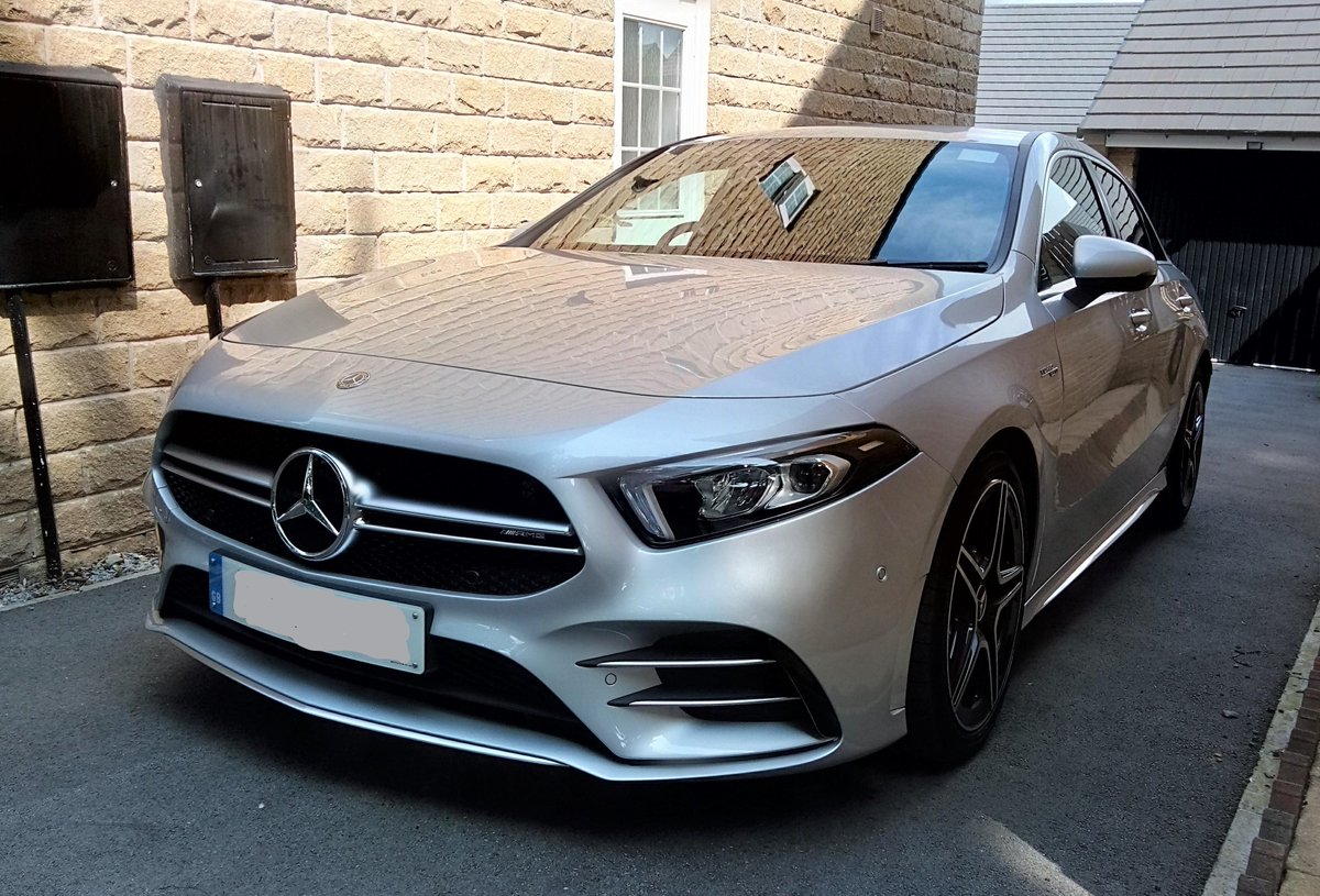 Another very happy trueFleet® customer took delivery of their new Mercedes-Benz A35 AMG today in Huddersfield. It looks fantastic! 

#Huddersfield #carleasing #vehicleleasing #Mercedes #AMG