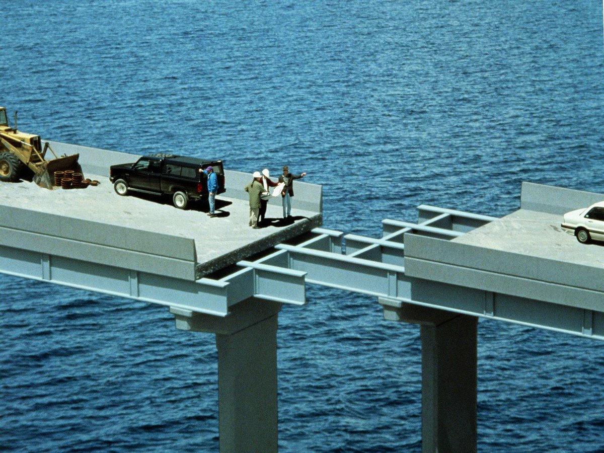 Ошибки инженеров. Ляпы в архитектуре. Ошибки при строительстве мостов. Строительные ляпы. Смешные ошибки в строительстве.