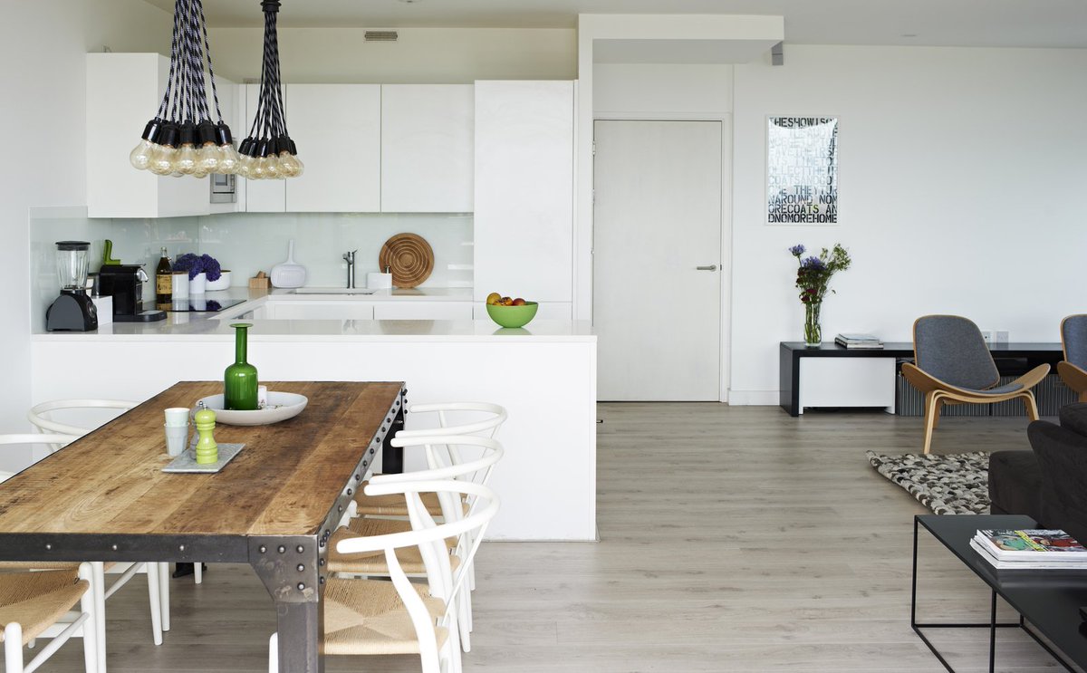 Want to understand the full property selling process? We've broken it down step-by-step here bit.ly/2rimhhh

#sellingaproperty #property #selling #guide