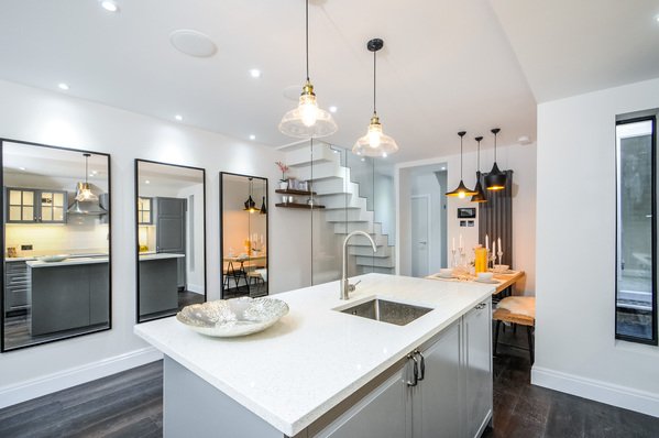 Read our guide to understand the costs involved in selling a property bit.ly/2qIpKHy 
#sellingaproperty #guide #costs #property