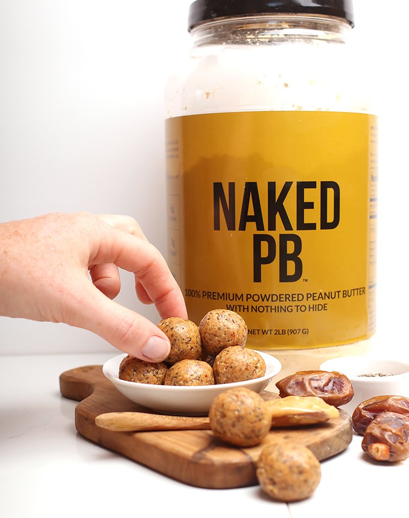 Have you tried Naked PB from <a href="/NakedNutrition/">Mona Laru</a>? It is my FAVORITE protein powder. #ad And it's made from one simple ingredient: peanuts! No weird ingredients and no weird aftertaste! Just pure, protein-packed, whole-food ingredients. nkdnutrition.com/products/powde…