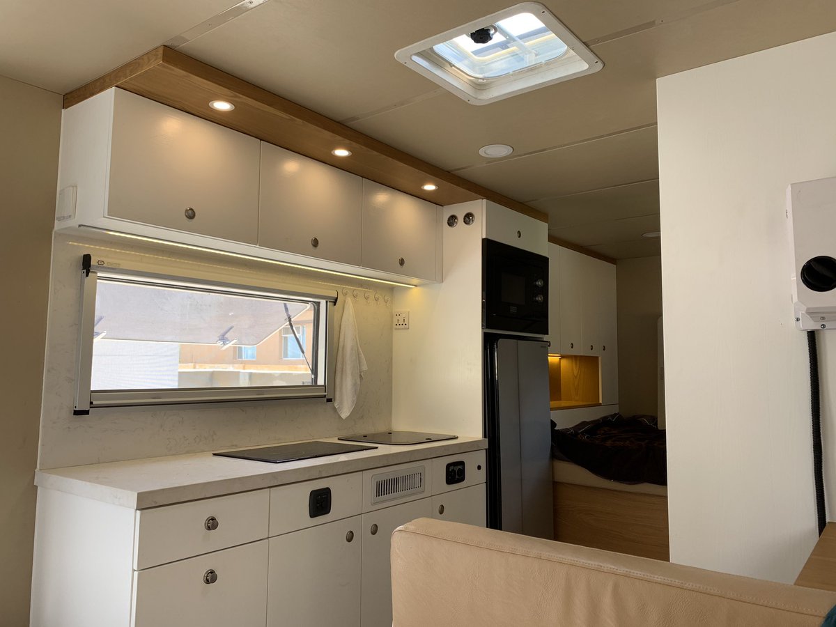 2 сар өдрийн бодол, шөнийн зүүд болж байж хийсэн ажил маань. Гэртээ байгаа юм шиг л явж байна.