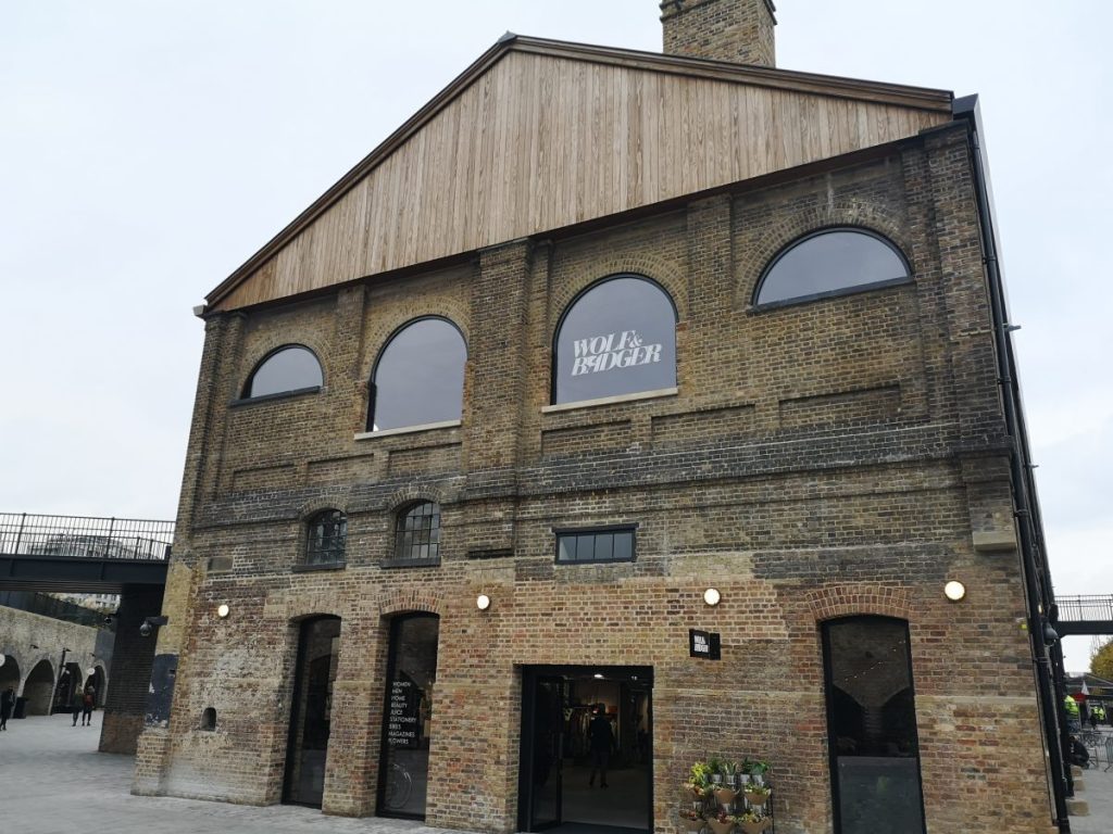 bluebadgestyle's tweet photo. Hicce @hiccelondon Kings Cross nominated 4 Best Resto @bluebadgeaccess Award 2019 & gets 2.5 #BBSTicks for #accessibility & style https://t.co/OXhlEfeQDN https://t.co/2uqyHY63ZD