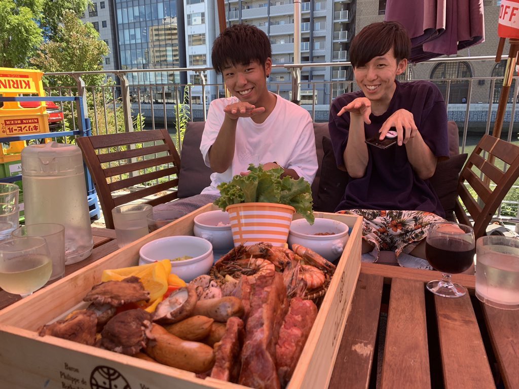 Datti_1122's tweet photo. 今日のBBQ楽しかったああああ
色々話しすぎて声枯れた。

みんな個人の夢を持っていて
僕もいい刺激がもらえました😆

これからもいろんな人に会っていこう🏃‍♂️
色んな人繋げれるパイプになっていきますね〜⭕️

Twitterマネタイズ集団作りたい笑

次はハロウィンだ👻👻👻 https://t.co/KMFe7C0gAS