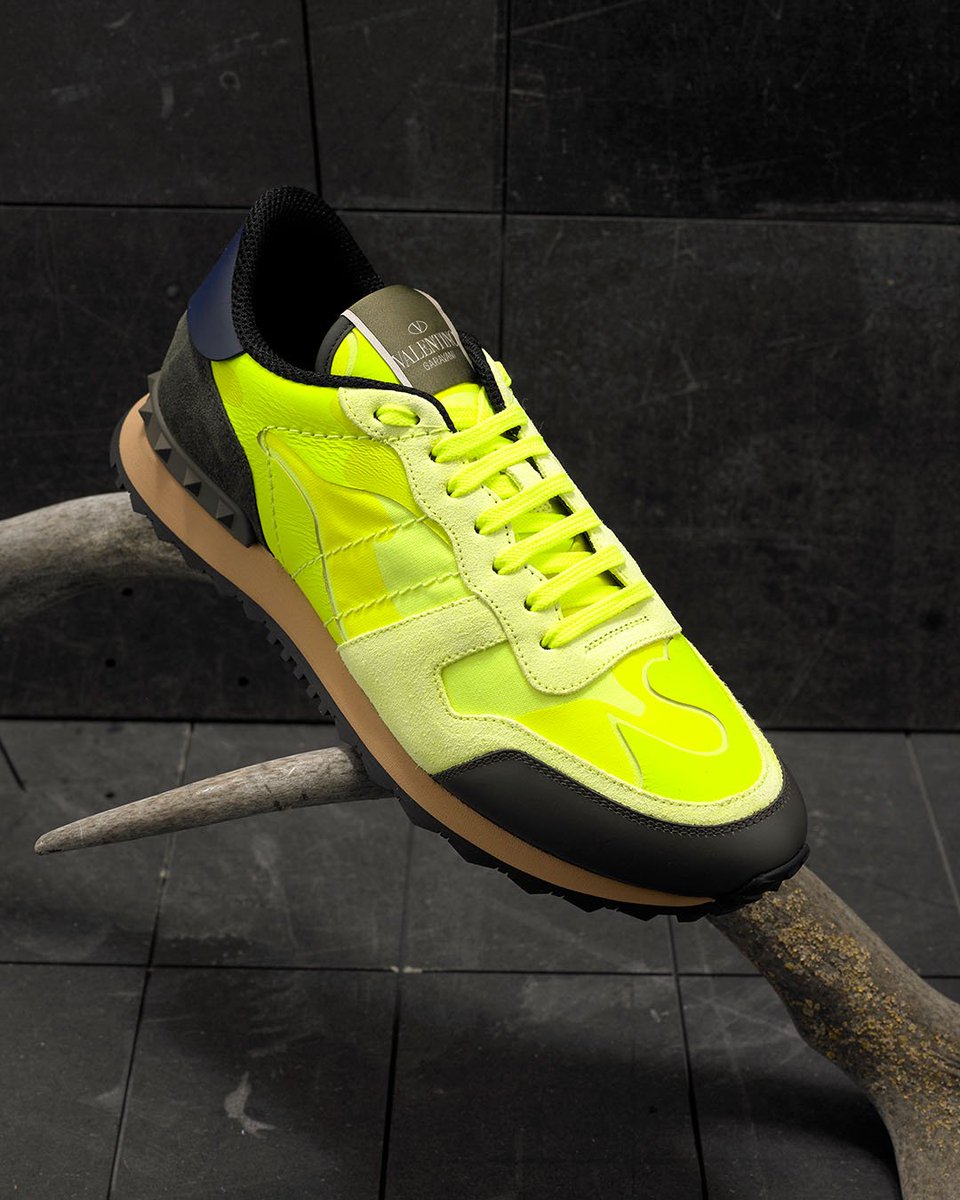 valentino trainers yellow camo