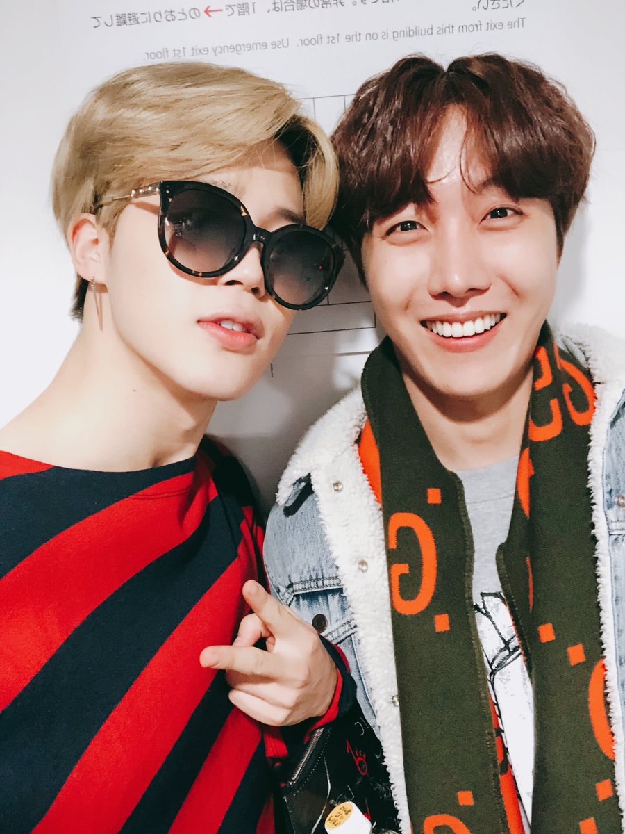Hobi (and jimin) looking like my gay aunts: a thread