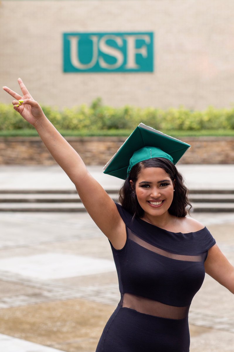 ashleykaricha's tweet photo. A USF Alumni is what’s gud with me 🤟🏼💚 https://t.co/QcqHtSwOck