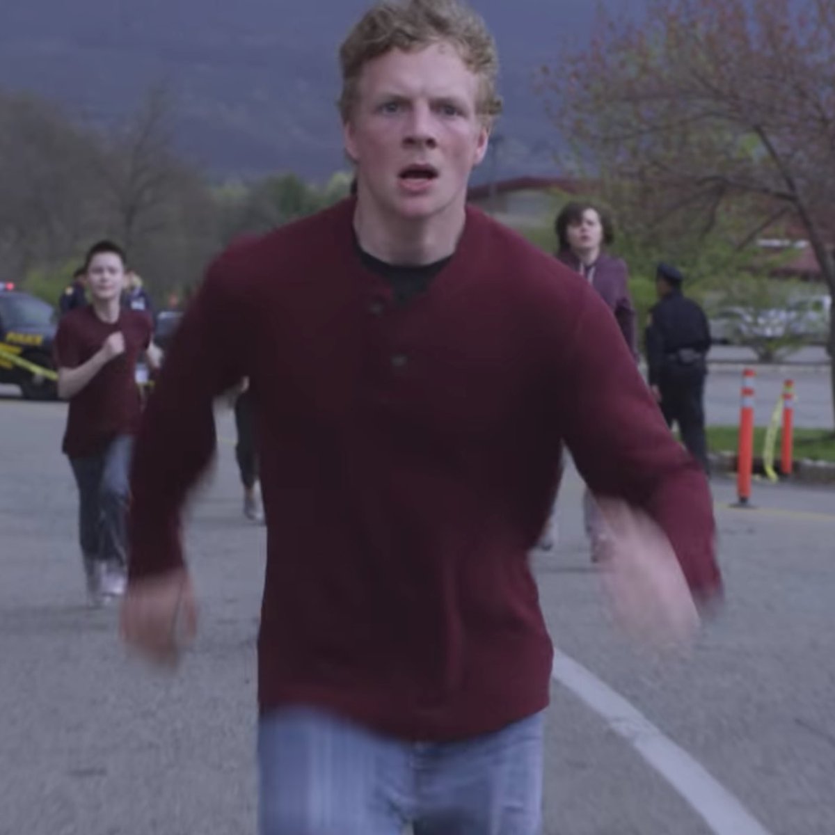 OAsource's tweet image. “steve winchell will be suspended in time in our imaginations, infinitely evolving, forever runnning after and finally reaching the ambulance and OA.”

#RenewTheOA #SaveTheOA