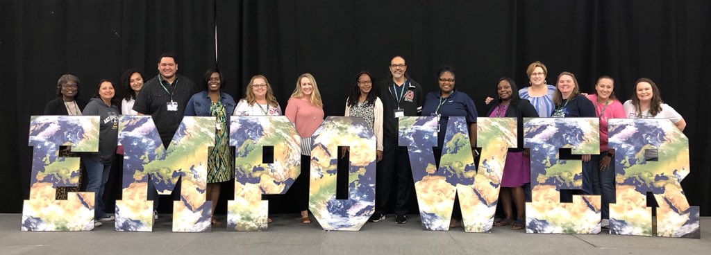 JulieMullennix's tweet photo. Such an inspiring day!!! @EMPOWEREduCon @Wessendorff_MS #WMSstampede #BetheoneLCISD https://t.co/yFhwFwm5Ro