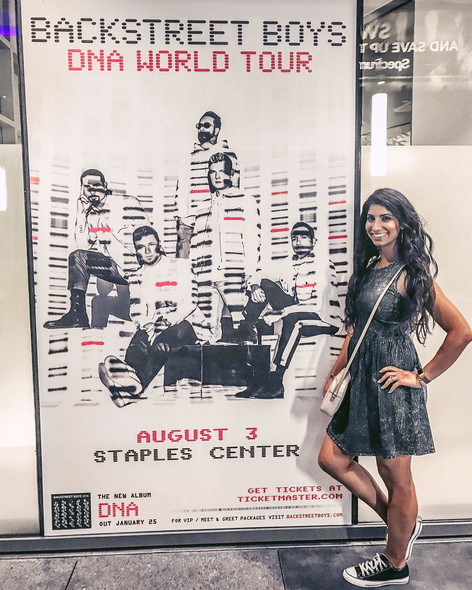 princessjen0718's tweet photo. Feeling cute. Definitely not deleting later✌🏼 #BSBLA #dnaworldtour #bsb #backstreetboys #bsbdnaworldtour #BSBDNA https://t.co/IwGaUggd6b