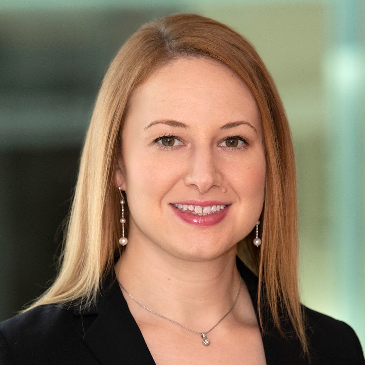 PotterAnderson's tweet photo. Great to see two @PotterAnderson partners on @BenchLitigation 2019 "40 and Under Hot List." Congrats to Katie Good and Chris Samis! #Benchmark40Under https://t.co/bXN7rxXmTE https://t.co/D0XJopJaTS
