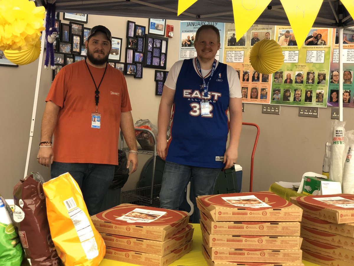 Shane_Tackett's tweet photo. @TylerBowling19 now delivering!!!
#onecupattatime #attimpact #tugglenation. https://t.co/LcXL0nywFU