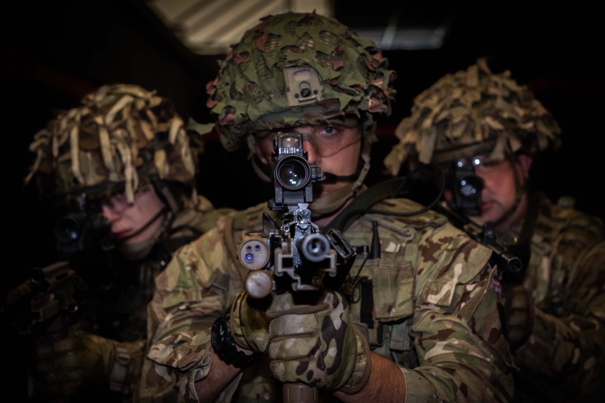 The 1st &amp; 3rd Battalion <a href="/TheRoyalWelsh/">The Royal Welsh</a> are exercising with the <a href="/MINationalGuard/">Michigan National Guard</a> at Fort Grayling, Michigan. An element is the Live Fire Shooting House which allows troops to practice urban clearance drills in a live-fire environment. <a href="/USArmy/">U.S. Army</a> #GlobalBritain ow.ly/o46j50vofcc