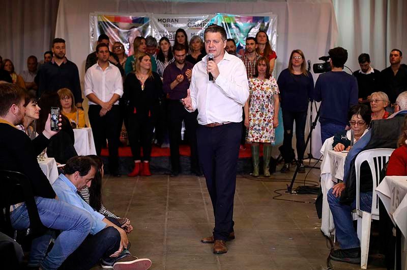 BolivarHoy_ok's tweet photo. El pasado sábado, en las instalaciones del club Villa Juana, el precandidato a Intendente de Juntos por El Cambio, @Moran_OK realizó el acto de cierre de campaña. https://t.co/Dd6v7znRer https://t.co/PbqHHP83Sh