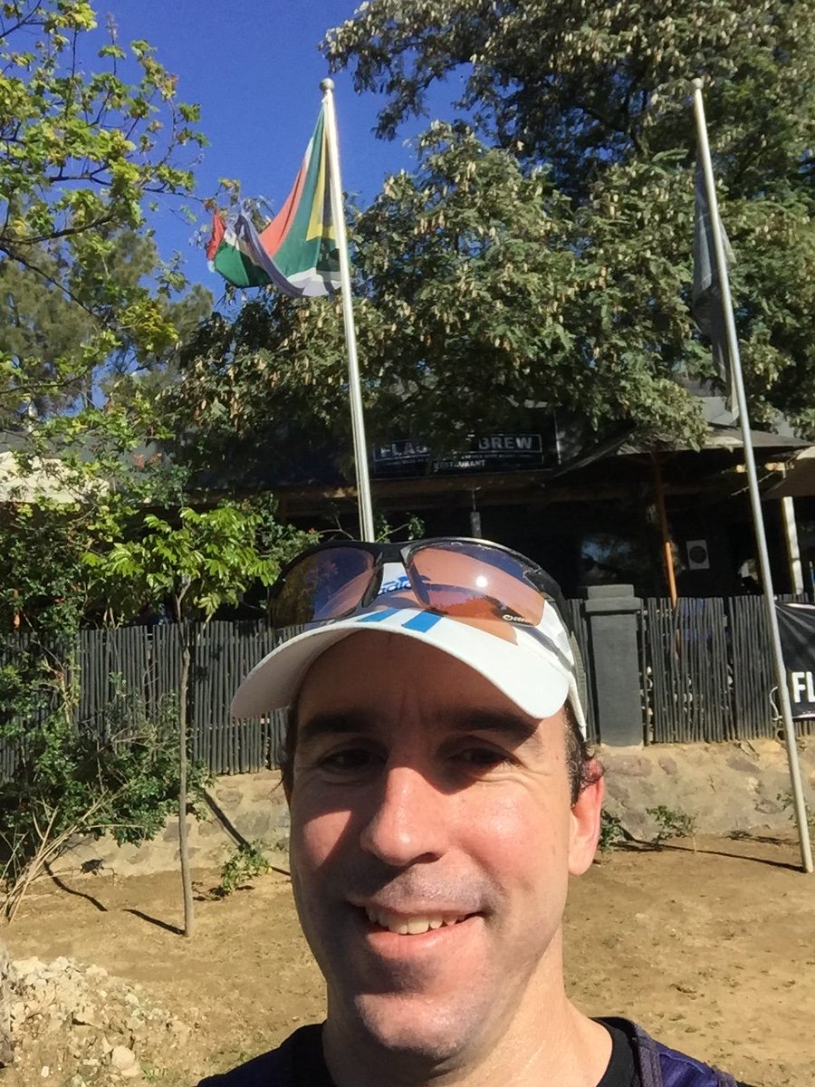 runningmann100's tweet photo. I've been running for #NAflagvisor team on @Squadeasy_app for 18 months but have been waiting for right moment to take my first visor selfie.
Finally found it outside a brewery during #PPCRiebeek Marathon.
Good food too - highly recommend the Soup of the Day!
#RunSouthAfrica๐ฟ๐ฆ https://t.co/hFlllWPvo4