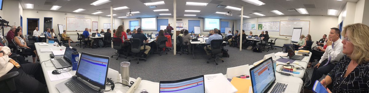PIOMarkBrady's tweet image. My Day 2 at @FEMA_EMI In #Emmitsburg MD is Day 1 of instruction for #AdvancedPIO E0388 with 36 students and #MasterPIO E0393 Week 2 9 students joining us during their research observation. Students from all disciplines and from across the USA.
