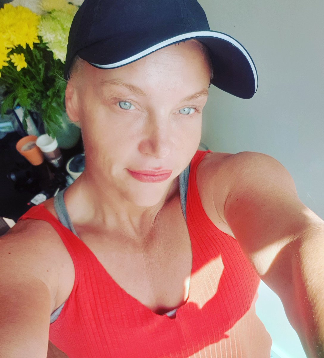samcarmenbrown's tweet photo. When prep gets serious.... I wanna cry lol, complete gear change, mind set and training approach.... #personaltrainer #ifbb #bodyprep #bodybuilder #bodybuilding #fitness #fitnessmotivation #compprep #prepcoach #gymlife #tattoo #girlswithtatts #womenwithmuscles #stage https://t.co/j36vT6Vomf