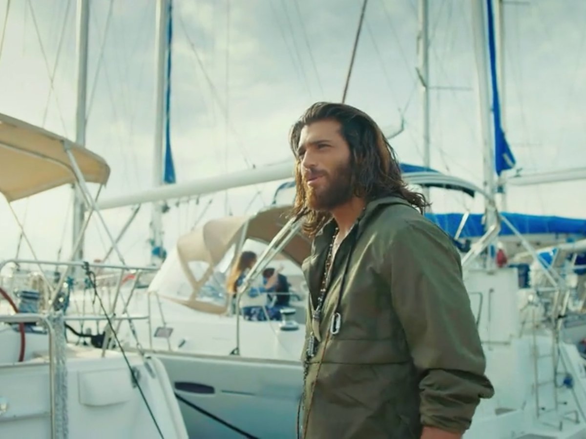ErkenciKusES's tweet photo. #ErkenciEstrenoT2Divinity
@divinity_es @miteleonline
No te lo puedes perder #TeamCanEm 👍🙏💪
#CanYaman
#CanDivit
#DemetÖzdemir
#SanemAdyın
#CanEm
#ErkenciKuș https://t.co/1VaIxNfRPT