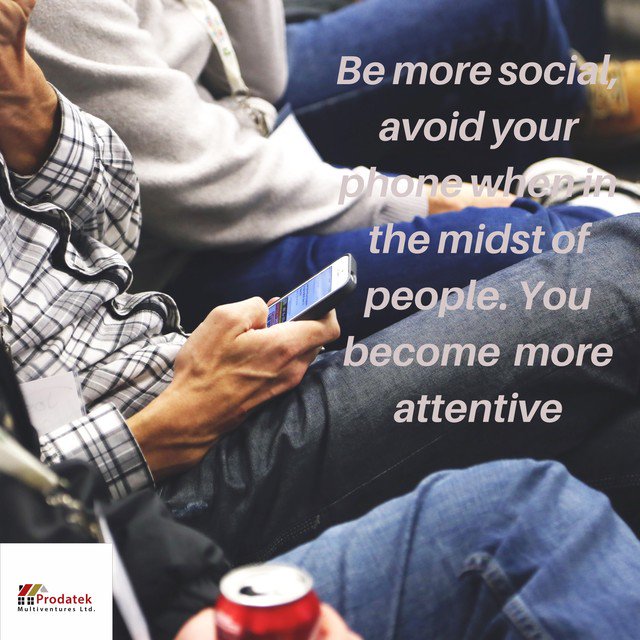 pdm_lmtd's tweet photo. Wondering why new ideas don’t come ?
You need to be more attentive to your surroundings, try leaving your phone in your pocket when you have people around.
#pmlcleansbest #pml #bbnaija #environment #dsavequotes #quotes #motivationalquotes #mondaymotivation #revolutionisnow https://t.co/neZRFMfyN0