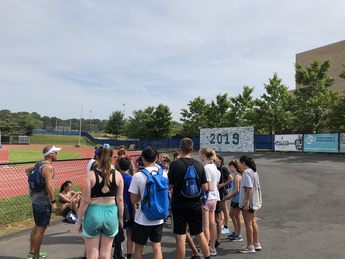 southlakesxc's tweet photo. 1st day of Cross Country practice was a success! We loved getting to see all our returning athletes &amp; new member to our team!! Make sure to fill out the camp permission slip &amp; bag search forms, and bring them to tomorrows practice! Go Seahawks🦅 #runfast #slrising https://t.co/S2wyGFaB1m