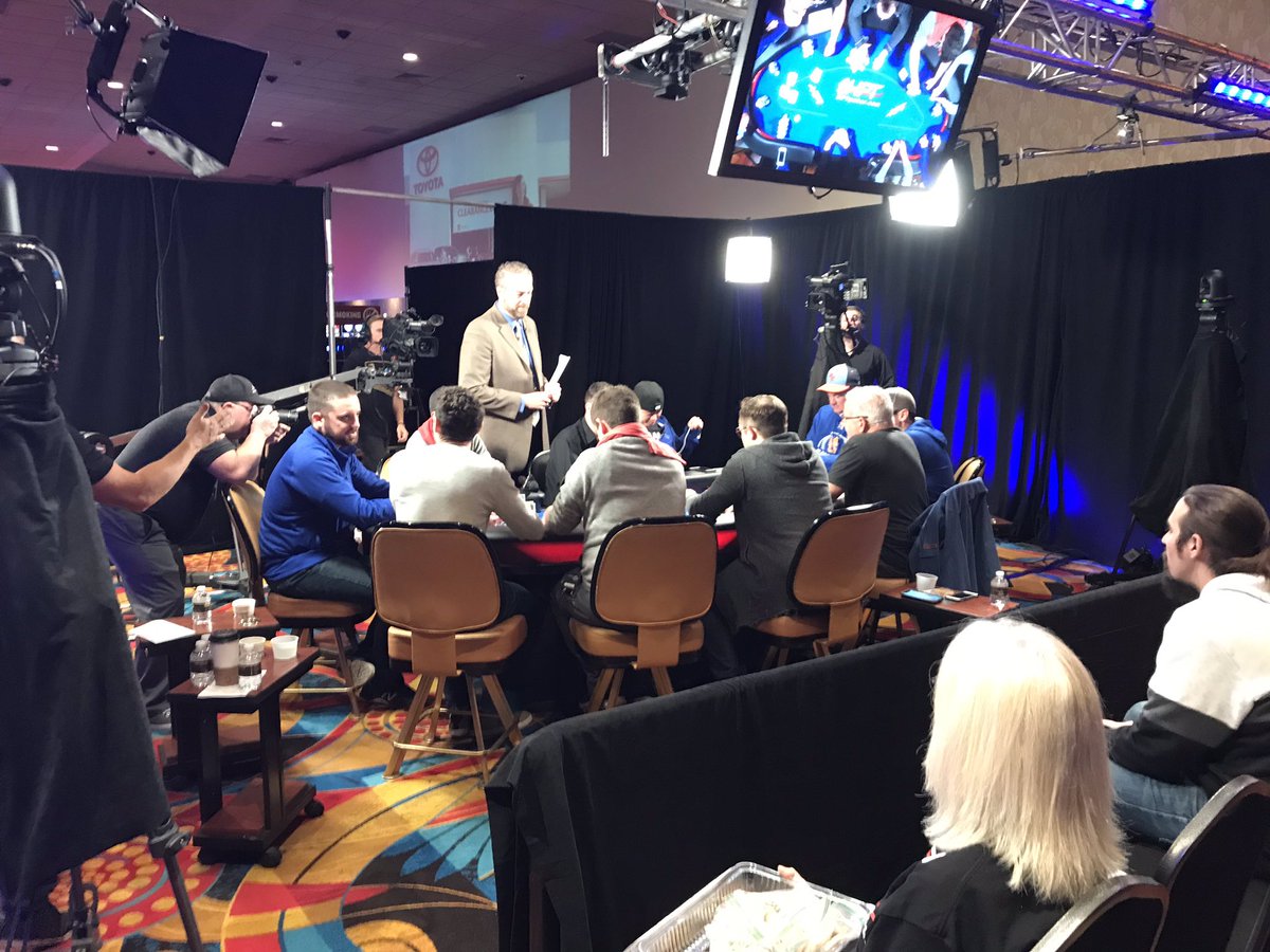 HPT Stl ME Final Table about to kick off.