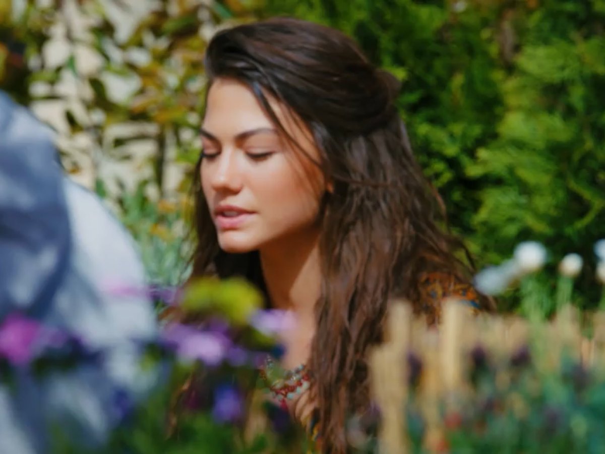 ErkenciKusES's tweet photo. #ErkenciEstrenoT2Divinity
@divinity_es @miteleonline
No te lo puedes perder #TeamCanEm 👍🙏💪
#CanYaman
#CanDivit
#DemetÖzdemir
#SanemAdyın
#CanEm
#ErkenciKuș https://t.co/b5YH0DKlo0