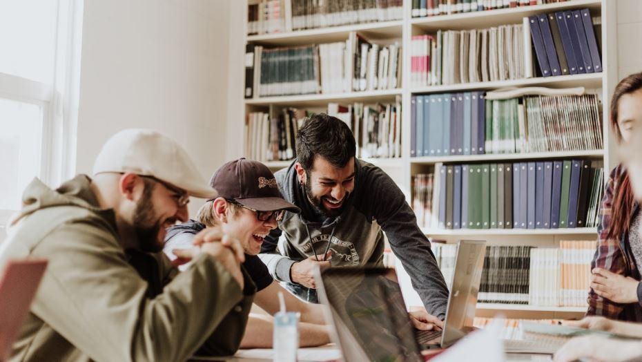 proofhub's tweet photo. KEEP YOUR EMPLOYEES ENGAGED WITH THESE 7 ACTIVITIES
https://t.co/wvrwlUBIMd
#employeeengaged #business #workplace https://t.co/0s9Yma7CHj