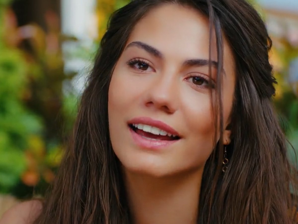 ErkenciKusES's tweet photo. #ErkenciEstrenoT2Divinity
@divinity_es @miteleonline
#CanYaman
#CanDivit
#DemetÖzdemir
#SanemAdyın
#CanEm
#ErkenciKuș
#TeamCanEm https://t.co/8HcloIC0Fk