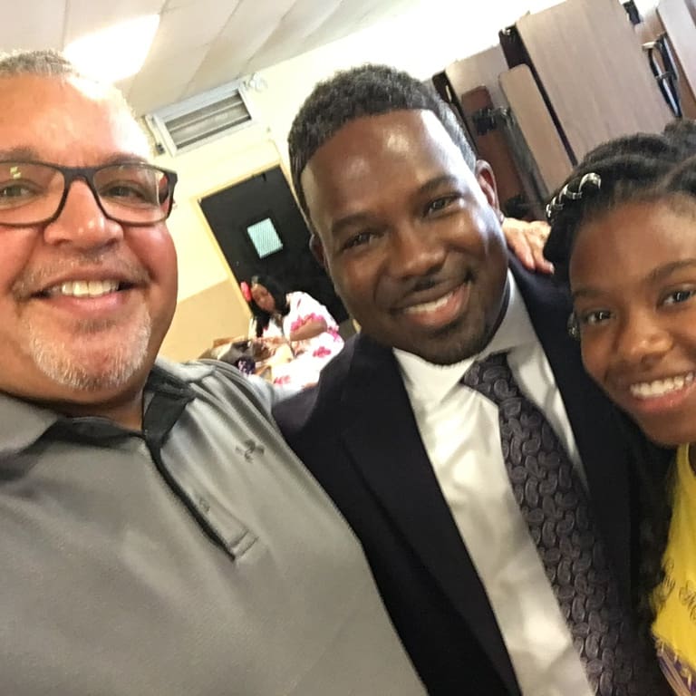 VoteStinnett's tweet photo. When Gems Baltimore, Betty Covington and Kenya Hall call me to speak, with no hesitation I am there. With much pride and gratitude I was one of the special guest speakers at the closing ceremony of the Gems Baltimore Summer Program. https://t.co/lfX3ebYK1R