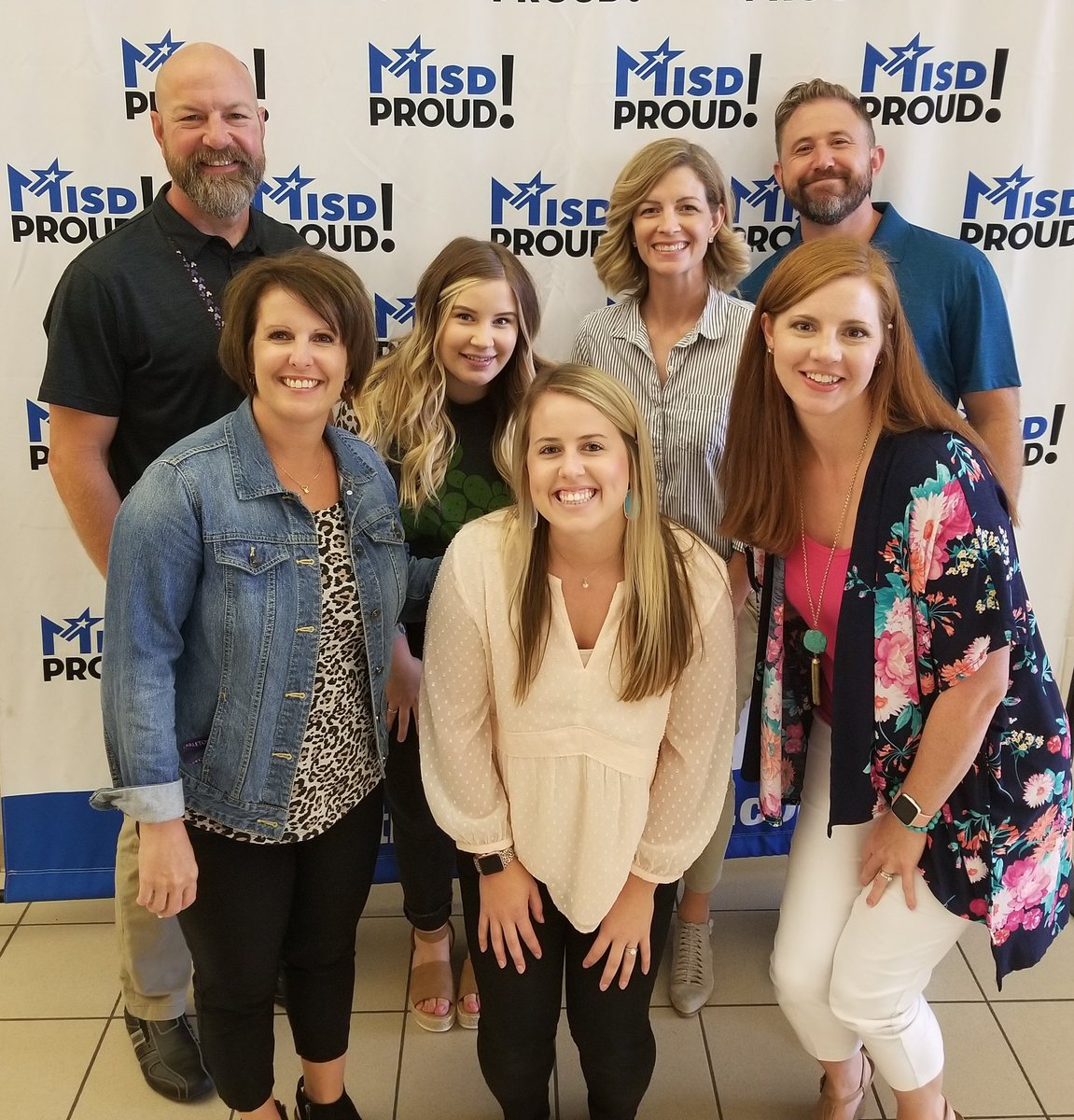 AdamHenkeMISD's tweet photo. Welcome Mt Peak new teachers!  #MISDProud #MPEmpower https://t.co/qis3ZDcPoZ