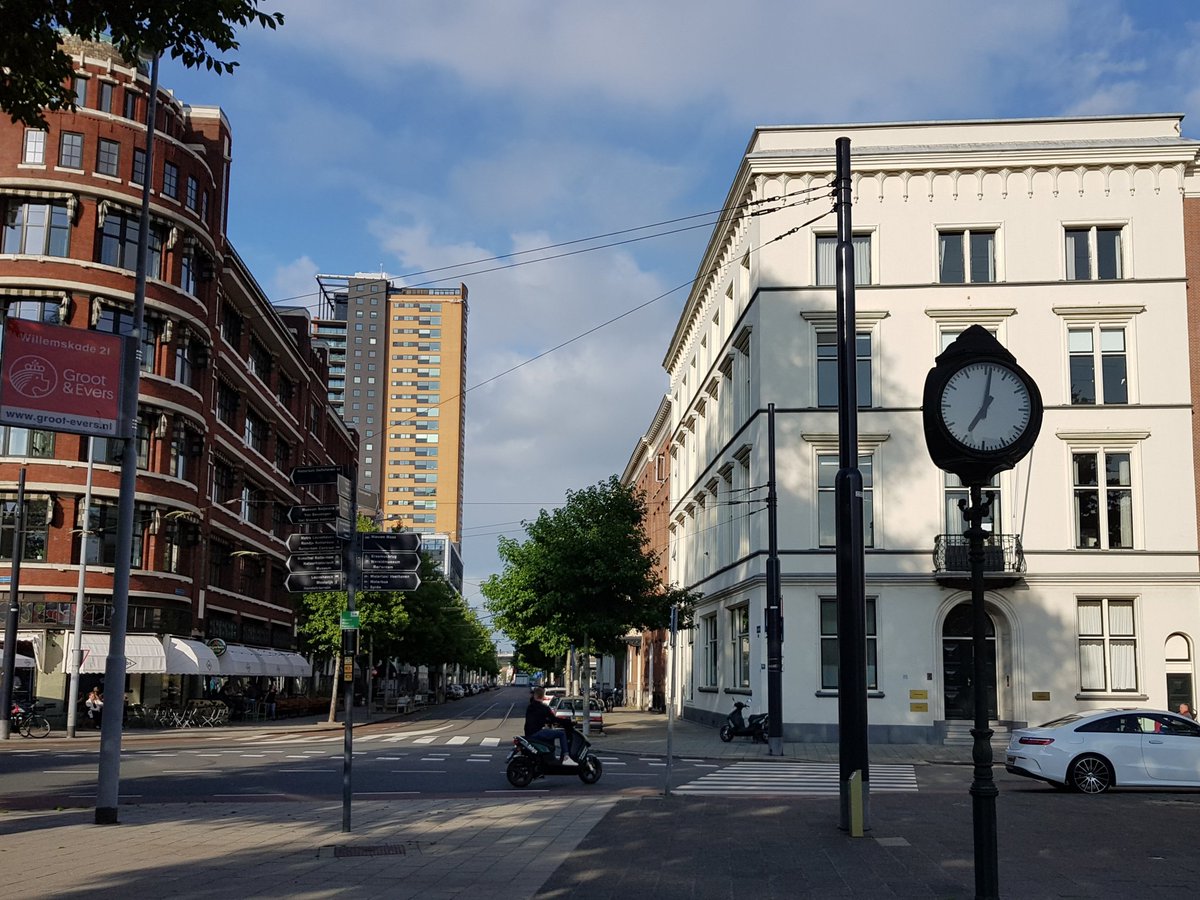 marian070249's tweet photo. #Westplein
#Veerkade
#scheepvaartkwartier https://t.co/tt5ggc4sHH
